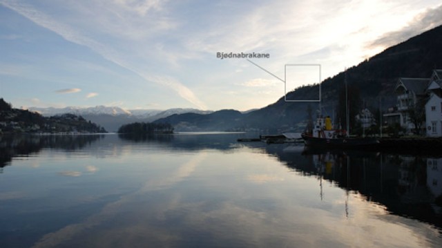 Hardanger sett fra Norheimsund og fra Bjødnabrakane der Geirr Tveitts hjem lå.