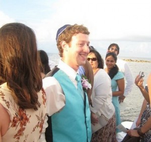 Mark-Zuckerberg-wearing-a-Kippah
