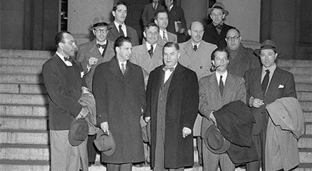 «The Hollywood Ten» sammen med sine advokater.