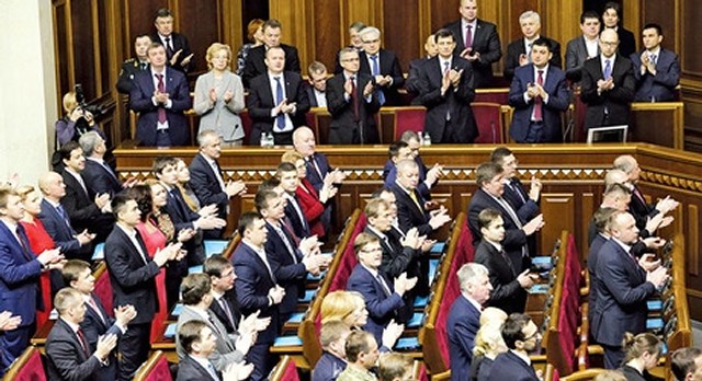 Medlemmer av den nåværende regjeringen i Ukraina.
