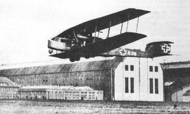 Zeppelin-Staaken R.VI – tungt tysk bombefly fra første verdenskrig.