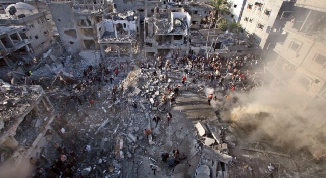 Bilde fra da Israel bombet Gazastripen i 2014.